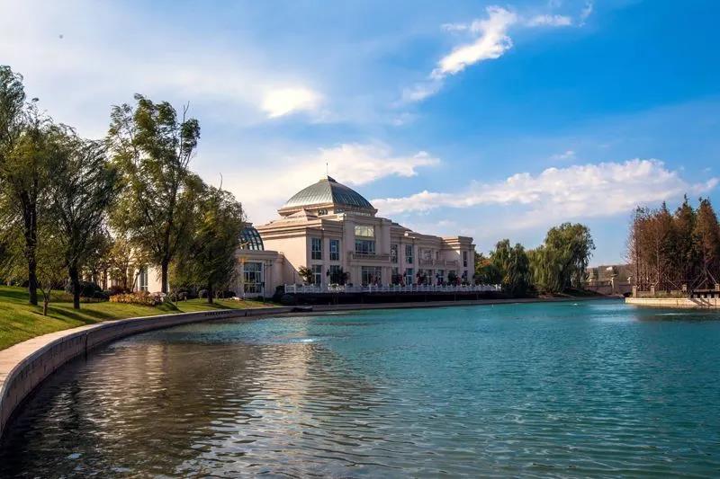 逐梦深蓝清水手艺无氯泳池 逐梦深蓝清水手艺无氯泳池